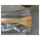 SeaChoice 4FT Wood Paddle - Quality - Great to Put on boat just in case
