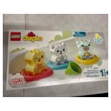 Duplo My First Bath Time Fun: Floating Animal Train (14 Pieces) Duplo My First Bath Time Fun: Floating Animal Train (14 Pieces)