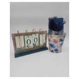 Tropical Calendar with Matching Gift Set - Retail: $25