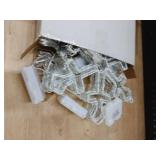 Hiboom 6 Pack 12 Inch Snowflake Christmas Window Lights, Battery Operated LED Hanging Snowflake Lights for Indoor Outdoor Christmas Window, Wall, Door, Glass Decorations