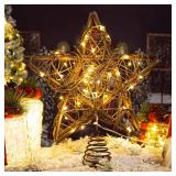 Rattan Natural Star Christmas Tree Topper - Rustic Farmhouse Xmas Treetop with 50 Warm LED Lights for Indoor Christmas Tree Decorations Holiday Seasonal Decor