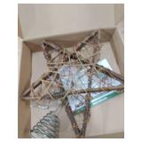 Rattan Natural Star Christmas Tree Topper - Rustic Farmhouse Xmas Treetop with 50 Warm LED Lights for Indoor Christmas Tree Decorations Holiday Seasonal Decor