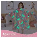 Wearable Blanket Hoodie for Kids Oversized Sherpa Blanket Hoodie for Kids Boys Girls Teens 6-13YR,Glow in The Dark Rainbow Unicorns