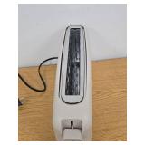 bella 2-Slice Slim Toaster with Extra Long Slot  6 Setting Shade Control with Reheat & Cancel Buttons  Oatmilk WORKS