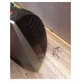 Vornado VH240+ 1500-Watt Black Indoor Electric Fan Space Heater Charcoal gray - Retail: $60