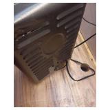 Deluxe Milkhouse Utility Heater (Cosmetic Damage)- Retail: $32