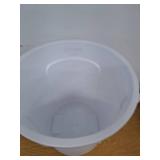 Rubbermaid Commercial Products BRUTE Heavy-Duty Round Trash/Garbage Can, 10-Gallon, White, Outdoor Waste Container for Landscapers/Construction/Restaurants/Back of House/Offices/Warehouses