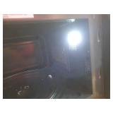 21 in. 1.1 Cu. Ft. 1000-Watt Countertop Microwave Oven in Fingerprint Resistant Stainless Steel and Bar Handle (Damaged Glass Plate) - Retail: $109