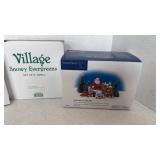 Department 56 Snow Village Santa comes to town 1999 and accessories