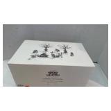 Department 56 Heritage Village Tapping the Maples Porcelain Set