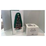 Department 56 Snow Village Here Comes Santa and celebration tree 2000