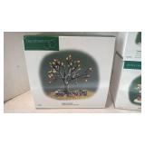 Department 56 Village Accessories - Family Winter Set & Apple Tree