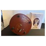 Seraphim Classics Francesca loving guardian music box and Hope