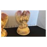 Seraphim Classics Hannah always near and Iris the rainbows end music box