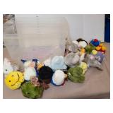 Puffkins in clear tote, no lid