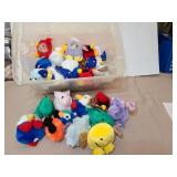 Puffkins in clear tote, no lid