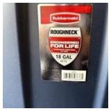 3 Rubbermaid tubs with lids