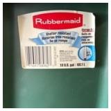 3 Rubbermaid tubs with lids