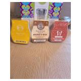Sentsy Solitude, NIB, plus 3 packs wax melts.