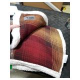 Eddie Bauer - Blanket, Super Soft Reversible Sherpa & Brushed Fleece Bedding, Ideal Throw Blankets for Couch, Plaid Home Design (Nordic Raisin) Eddie Bauer - Blanket, Super Soft Reversible Sherpa & Brushed Fleece Bedding, Ideal Throw Blankets for Couch, Plaid Home Design (Nordic Raisin)