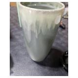 Bosmarlin Ceramic Travel Coffee Cup with Lid, 21 oz, Portable Coffee Mug for Car Cup Holder, Microwave Safe, Reactive Glaze (Pale Green) Bosmarlin Ceramic Travel Coffee Cup with Lid, 21 oz, Portable Coffee Mug for Car Cup Holder, Microwave Safe, Reactive Glaze (Pale Green)