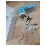 Fabric Shaver, Lint Remover for Clothes, Electric Lint Remover with 3 Replaceable Blades, Removes Fabric Pills, Rechargeable Sweater Defuzzer Pill Remover, Depiller Effectively Remove Pills, Lint Fabric Shaver, Lint Remover for Clothes, Electric Lint Remover with 3 Replaceable Blades, Removes Fabric Pills, Rechargeable Sweater Defuzzer Pill Remover, Depiller Effectively Remove Pills, Lint