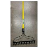 Long Handle Garden Rake Long Handle Garden Rake