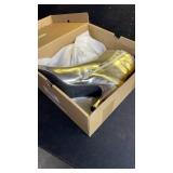 CELLENZ Womens Kitten Heel Boots : Ankle Pointed Toe Boots - Fall Sparkly Short Boot - Silver Side Zipper Dress Booties Party Night Size 9.5 CELLENZ Womens Kitten Heel Boots : Ankle Pointed Toe Boots - Fall Sparkly Short Boot - Silver Side Zipper Dress Booties Party Night Size 9.5