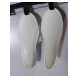APPEARS NEW - White Waffle Texture Slippers (Size 8-9)