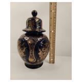 Japanese Cobalt Blue and Gold Ginger Jar Japanese Cobalt Blue and Gold Ginger Jar