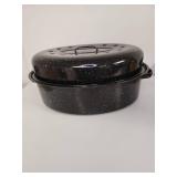 Black Speckled Enamel Roasting Pan with Lid Black Speckled Enamel Roasting Pan with Lid