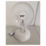 Beyond Breeze Small Electric Desk Fan Beyond Breeze Small Electric Desk Fan