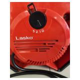 Lasko 3210 X-Blower Utility Fan Lasko 3210 X-Blower Utility Fan