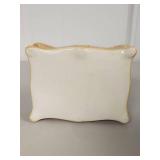 Decorative Ceramic Jewelry Box with Relief Design Decorative Ceramic Jewelry Box with Relief Design