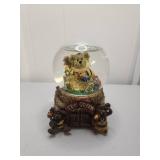 Boyds Bears 'The Queen' Musical Snow Globe Boyds Bears 'The Queen' Musical Snow Globe
