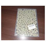 KIMOBER 100PCS Mini Skulls Heads Miniature Figurines,Small Plastic Realistic Halloween Skeleton Skulls Head Prank Props for Party Bar Home Table Decorations