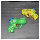 2 Packs Water Guns for Kids Adults, Colorful Squirt Water Pistols, Small Manual Water Soaker Gun Summer Swimming Pool Outdoor Games Beach Water Fighting Toys Gifts for Boys Girls Children