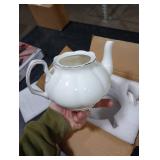 PRECITIME 27oz White Porcelain Teapot with Gold Trim, Classic Ceramic Teapot for Loose Leaf Tea & Tea Bags, Elegant Small Teapots for Daily Use or Gifts