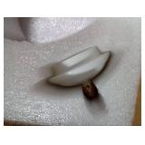 PRECITIME 27oz White Porcelain Teapot with Gold Trim, Classic Ceramic Teapot for Loose Leaf Tea & Tea Bags, Elegant Small Teapots for Daily Use or Gifts