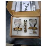 Newlaking Antique Brass Bronze Door Knob Privacy Door Knobs Interior with Push-Button Vintage Door Knob with Lock for Bedroom and Bathroom, 1 Pack