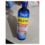 API MELAFIX Freshwater Fish Bacterial Infection Remedy 16-Ounce Bottle