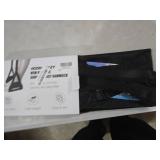 Airplane Foot Hammock, No Collapse Foot Rest for Plane Travel with Extended Adjustment Strap, Portable Desk Foot Hammock with Thickened Foam, Foot Sling Travel Essentials to Relax Your Feet