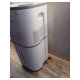 6 Gal. Evaporative Humidifier for Whole House in White - Retail: $149 6 Gal. Evaporative Humidifier for Whole House in White - Retail: $149