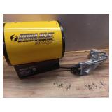 Dura Heat 240V Portable Electric Forced Air Heater - Retail: $171 Dura Heat 240V Portable Electric Forced Air Heater - Retail: $171