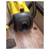 Eureka Mighty Mite Canister Vacuum Cleaner - 360 Hose Swivel (See Pics)- Retail: $60 Eureka Mighty Mite Canister Vacuum Cleaner - 360 Hose Swivel (See Pics)- Retail: $60