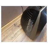 Vornado VH240+ 1500-Watt Black Indoor Electric Fan Space Heater Charcoal gray - Retail: $60 Vornado VH240+ 1500-Watt Black Indoor Electric Fan Space Heater Charcoal gray - Retail: $60