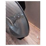 1200-Watt Electric Oscillating Ceramic Parabolic Space Heater - Retail: $85 1200-Watt Electric Oscillating Ceramic Parabolic Space Heater - Retail: $85