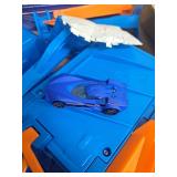 Hot Wheels Track Set with 1:64 Scale Toy Car, 4 Intersections for Crashing, Powered by a Motorized Booster, Criss-Cross Crash Track (Amazon Exclusive) Hot Wheels Track Set with 1:64 Scale Toy Car, 4 Intersections for Crashing, Powered by a Motorized Booster, Criss-Cross Crash Track (Amazon Exclusive)