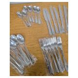 Stainless Steel Flatware Set - 24 Piece Service Stainless Steel Flatware Set - 24 Piece Service