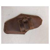 TobbinGear Leather Cell Phone Holster with Belt Clip, Leather Belt Pouch, Universal Phone Case on Belt for Men, Phone Holder for Smartphone, Right Handed, Dark Brown, Medium - Retail: $16